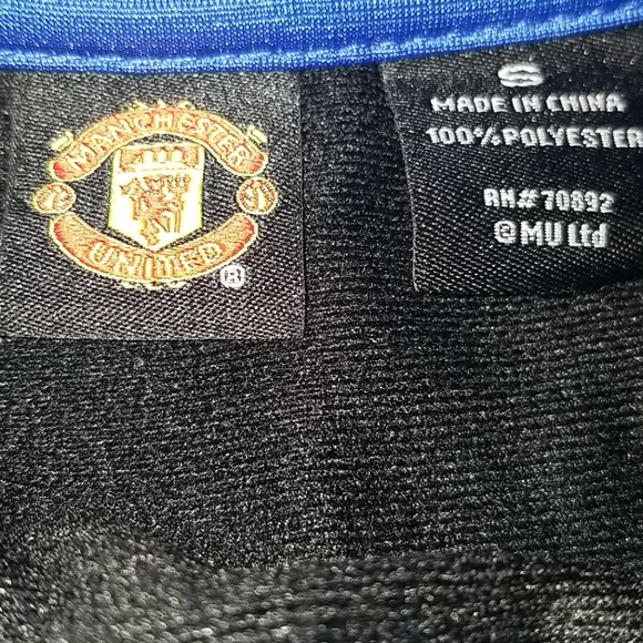 MANCHESTER UNITED FC Zip Warmup Jacket - Picture 5 of 5